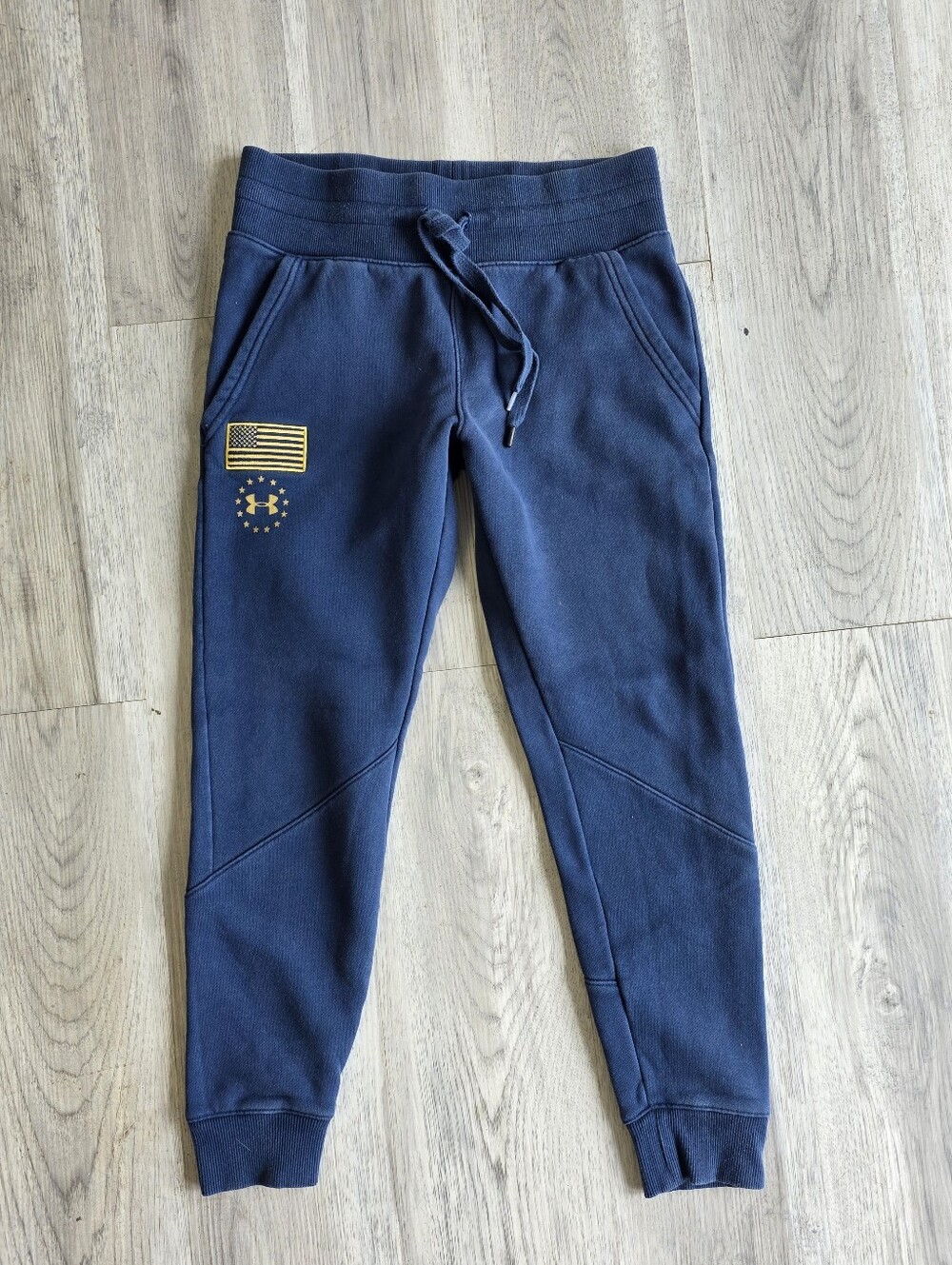 Under Armour Project Rock Women’s Joggers Medium
